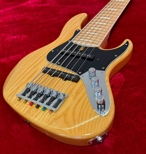 Atelier Z Beta 6 Custom - Swamp Ash Top