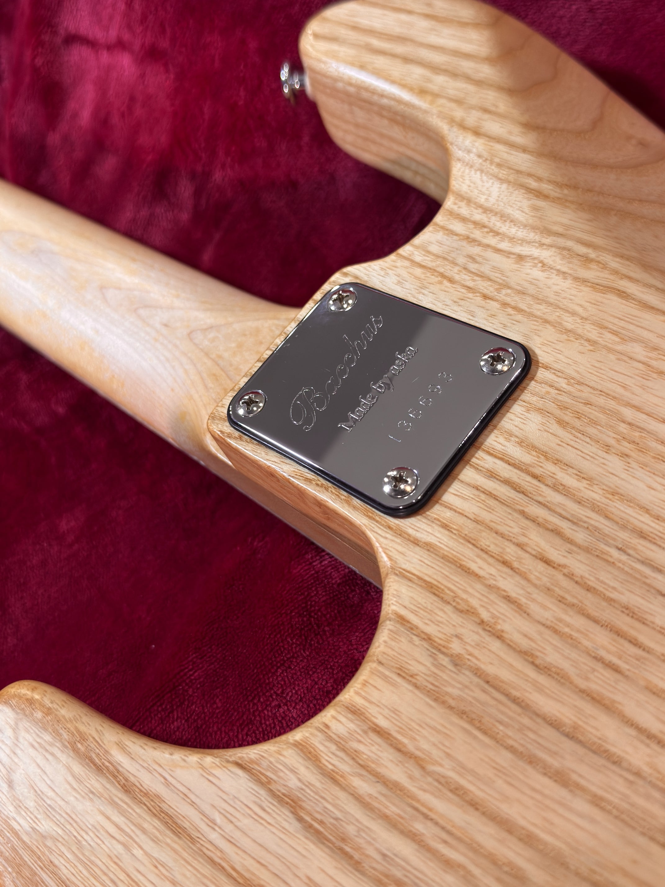 Bacchus Handmade Series Woodline DX4 | Natural - Oil finished