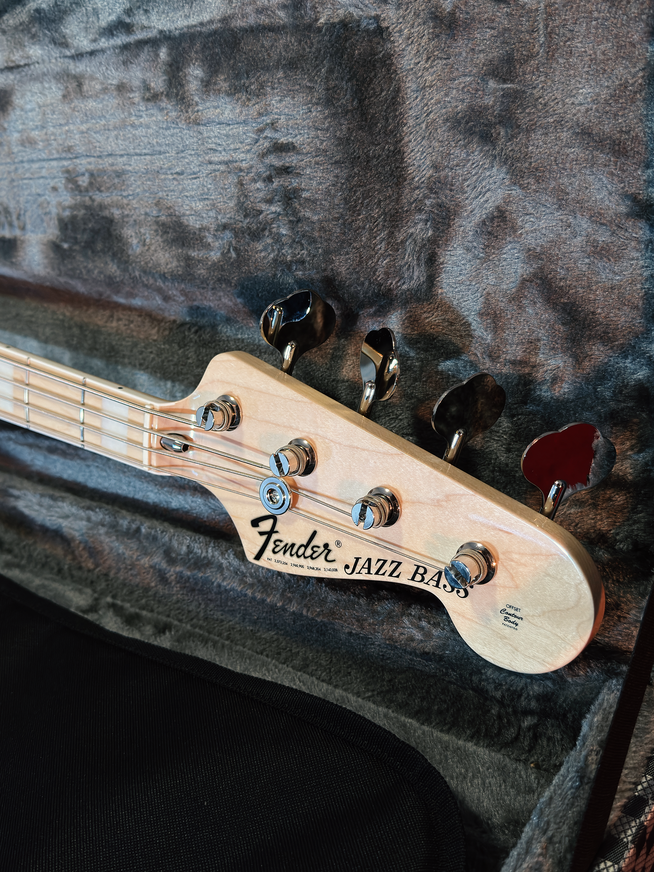 2025 Fender Made in Japan Traditional II 70s Jazz Bass 8.5 lbs 2025 Fender Made in Japan Traditional II 70s Jazz Bass 8.5 lbs