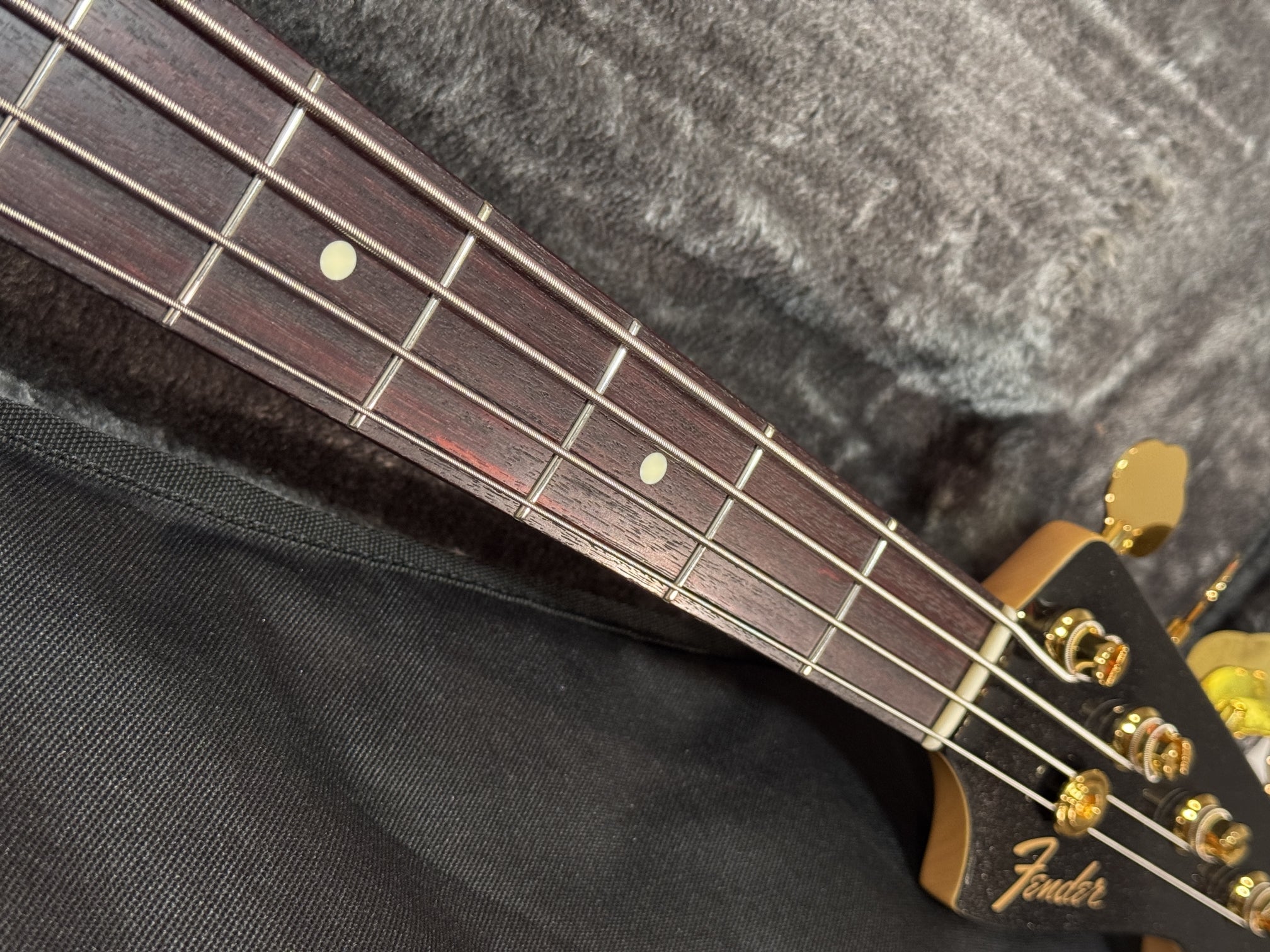 2025 Fender Japan Limited Collection Traditional 60s Jazz Bass – Black Pearl