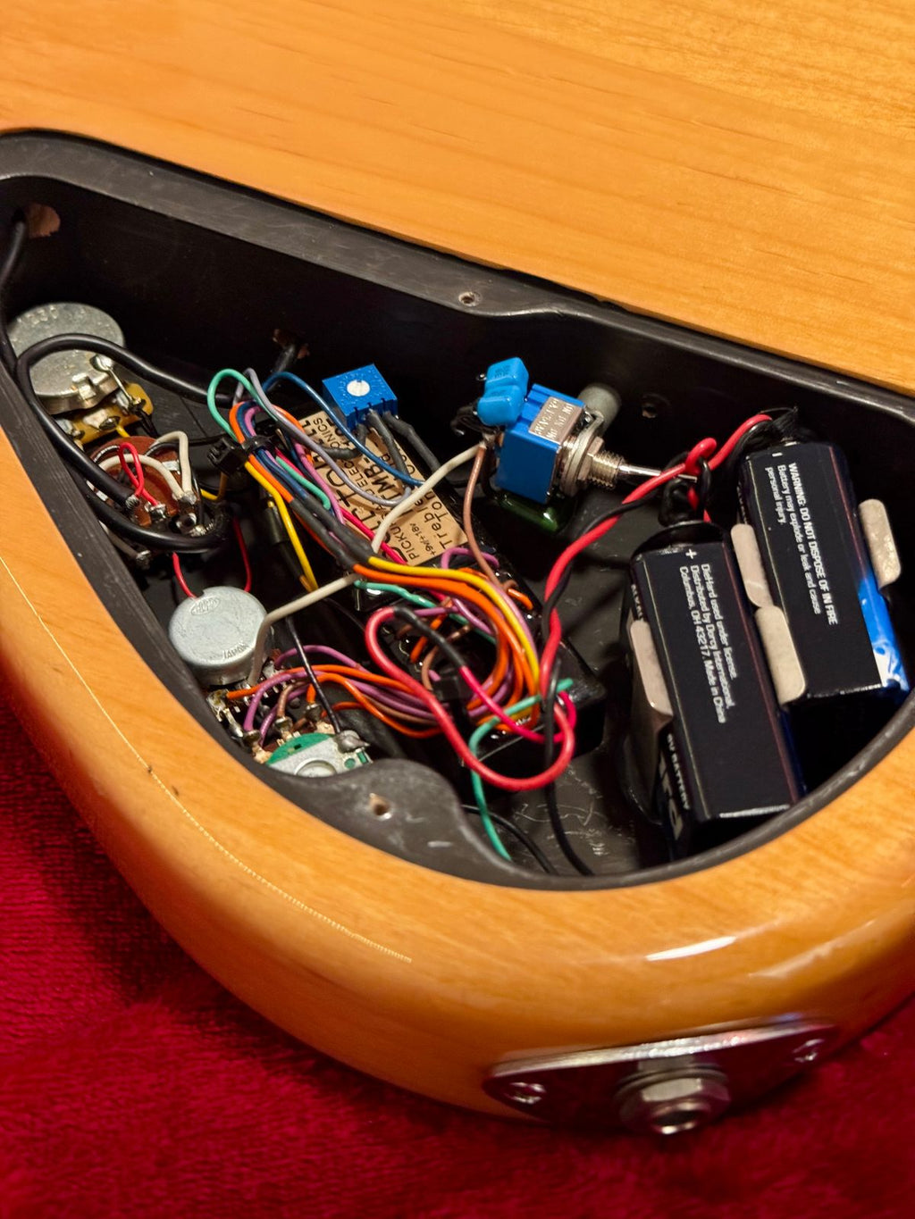Atelier Z Beta 6 Custom - Swamp Ash Top